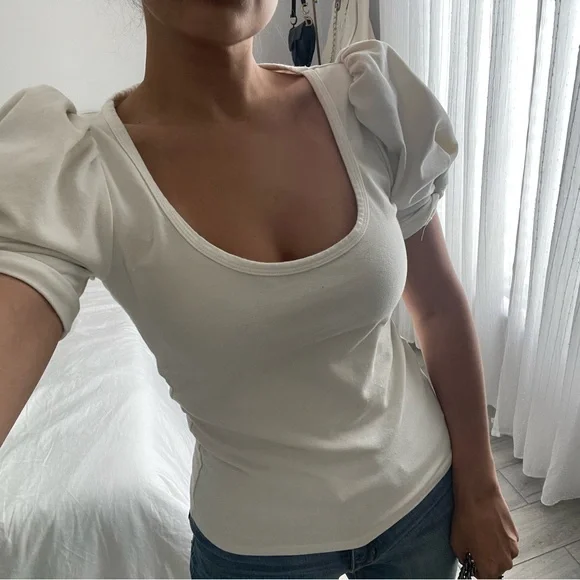 Reformation White Puff Short Sleeve Top - Picture 2 of 6
